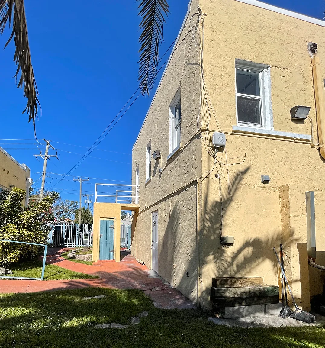 101 SE 2nd Street - 2nd Floor — Photo 4