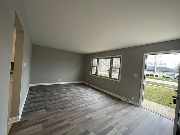 5th image of 428 May St