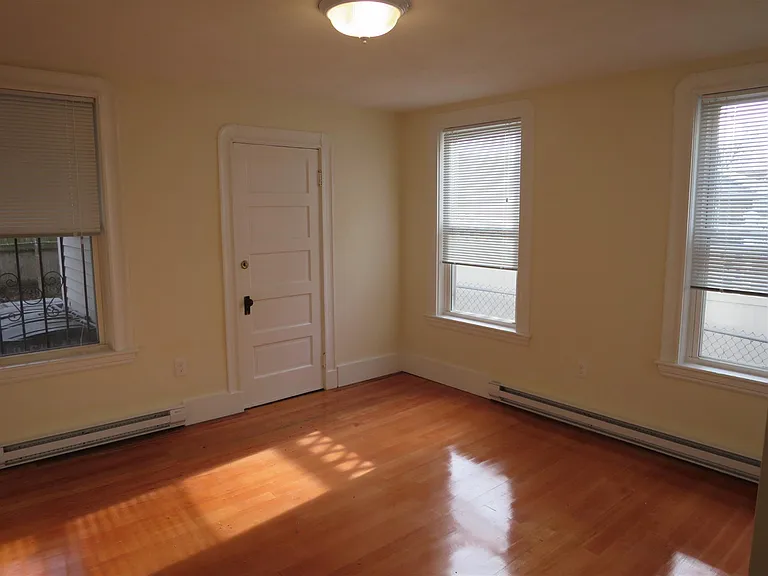 14 Garrison Ave #4 — Photo 1