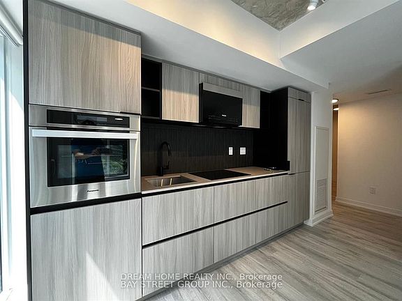 4th image of 2 Augusta Ave #305