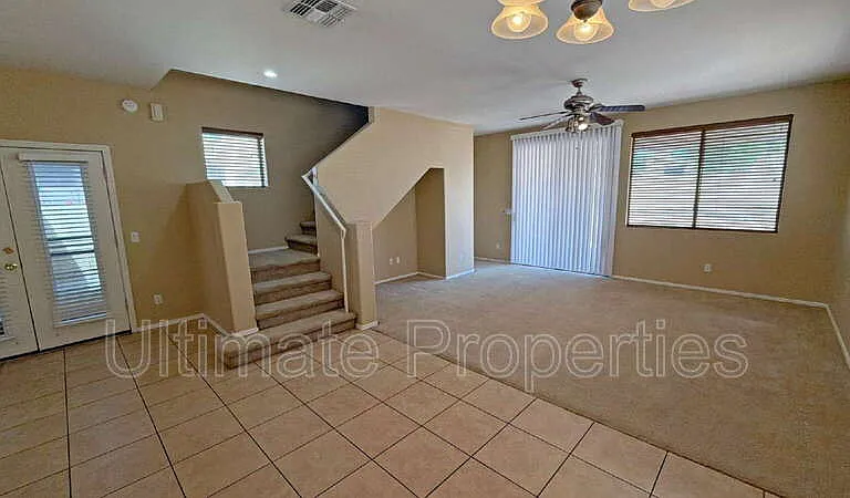 7324 W Globe Ave — Photo 3