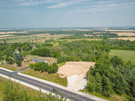 2nd image of 2923 County Road 124 Rd