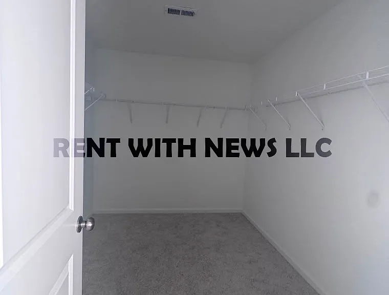 109 Napoleone St #1 — Photo 29