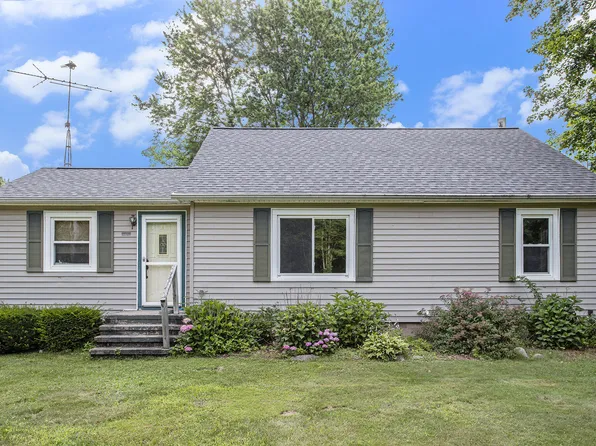 10620 Twelve Mile Rd, Ceresco, MI 49033