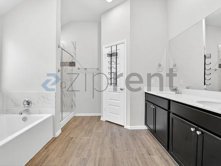 2608 Rambling Rd — Photo 20
