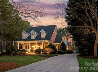 106 Gammon Point Ct, Mooresville, NC 28117