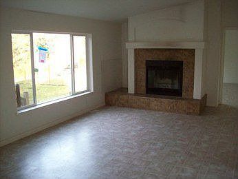 4th image of 90 E Willow Blue Ln