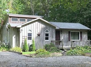 24 3rd Ave, Higganum, CT 06441