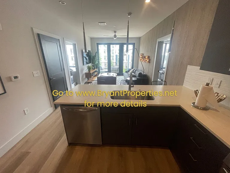 303 31st Ave N #316 — Photo 7