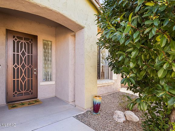4th image of 1265 W Keuhne Ct
