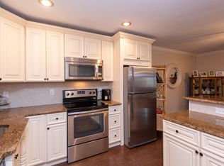9 Claremont Ct, Red Bank, NJ