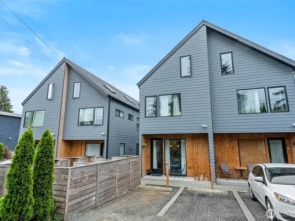 914 B N 100th Street #2, Seattle, WA 98133