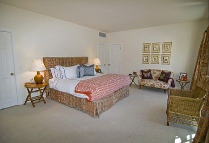 2nd image of 7 Lillian Ln