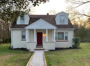 37 Hill Rd, Severna Park, MD 21146