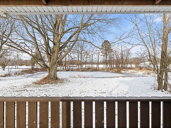 4th image of 52273 Betts Rd