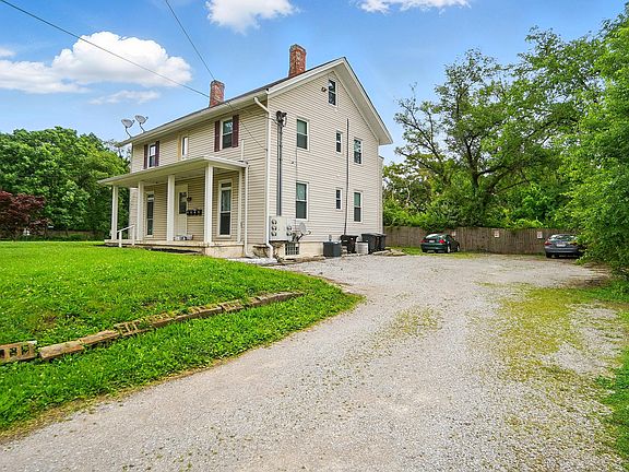 4th image of 4805 Eastern Ave #3