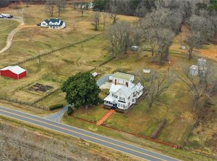 880 Johnstonville Rd, Barnesville, GA 30204