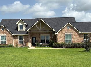 11018 Stallion Dr, Needville, TX 77461