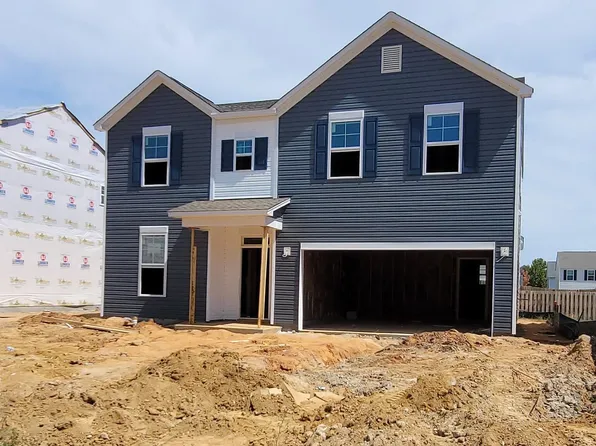 1739 Canopy Dr, Sumter, SC 29150