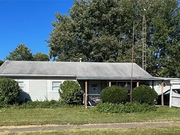 2207 Martha Ave NE, Canton, OH 44705