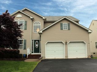 8 Okeefe Rd, Bridgewater, NJ 08807