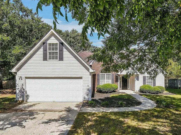465 Aristocrat Dr, Loganville, GA 30052