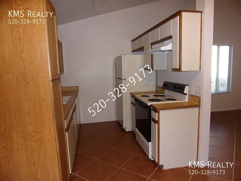 9961 E Skyward Way — Photo 7