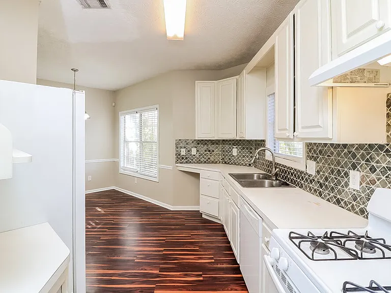 1347 Windage Ct SW — Photo 11