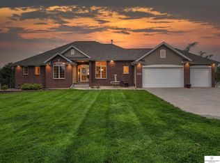 12506 S 70th St, Papillion, NE 68133