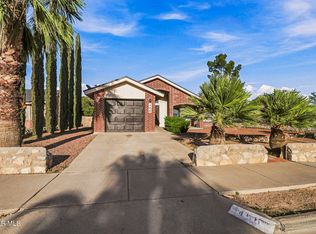 456 Katherine Dr, Horizon City, TX 79928