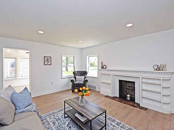 5th image of 4418 Harrison Ave