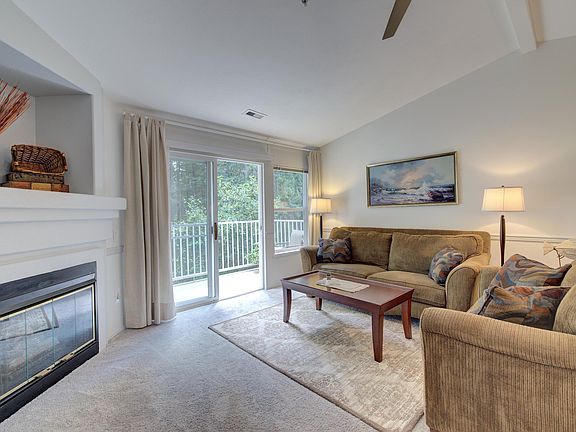 Living room with gas fireplace