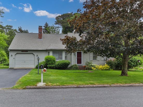 6 Nashoba Ln, Yarmouth Port, MA 02675