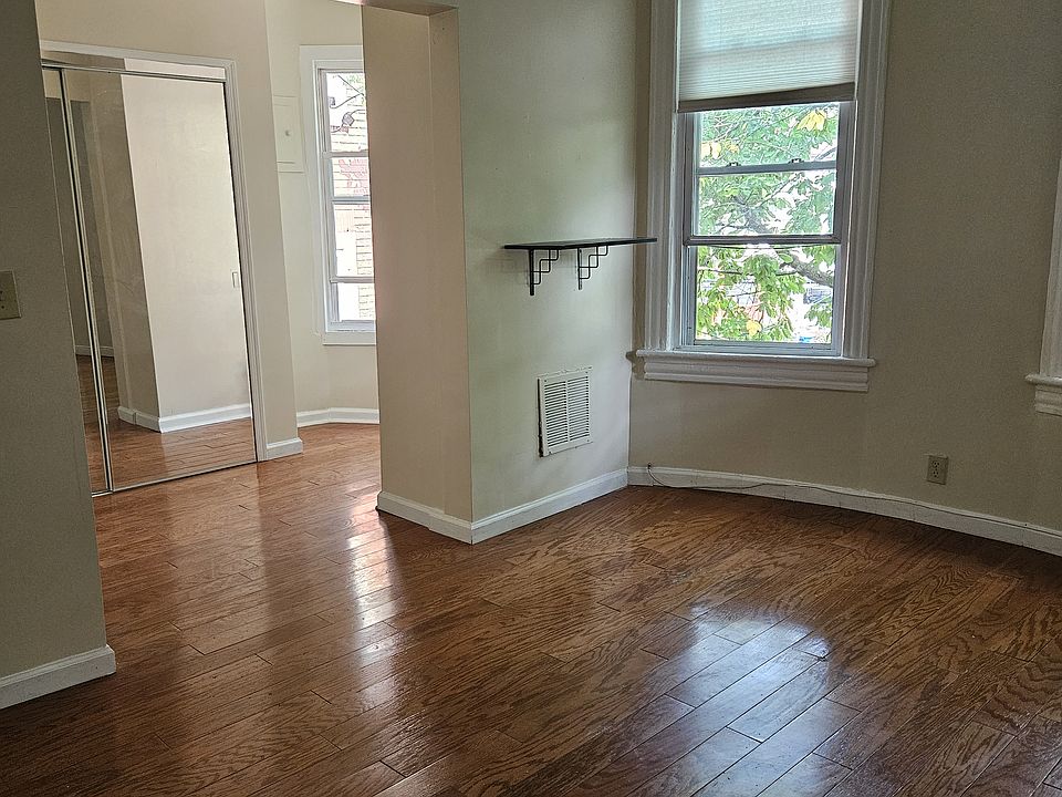 Primary bedroom.