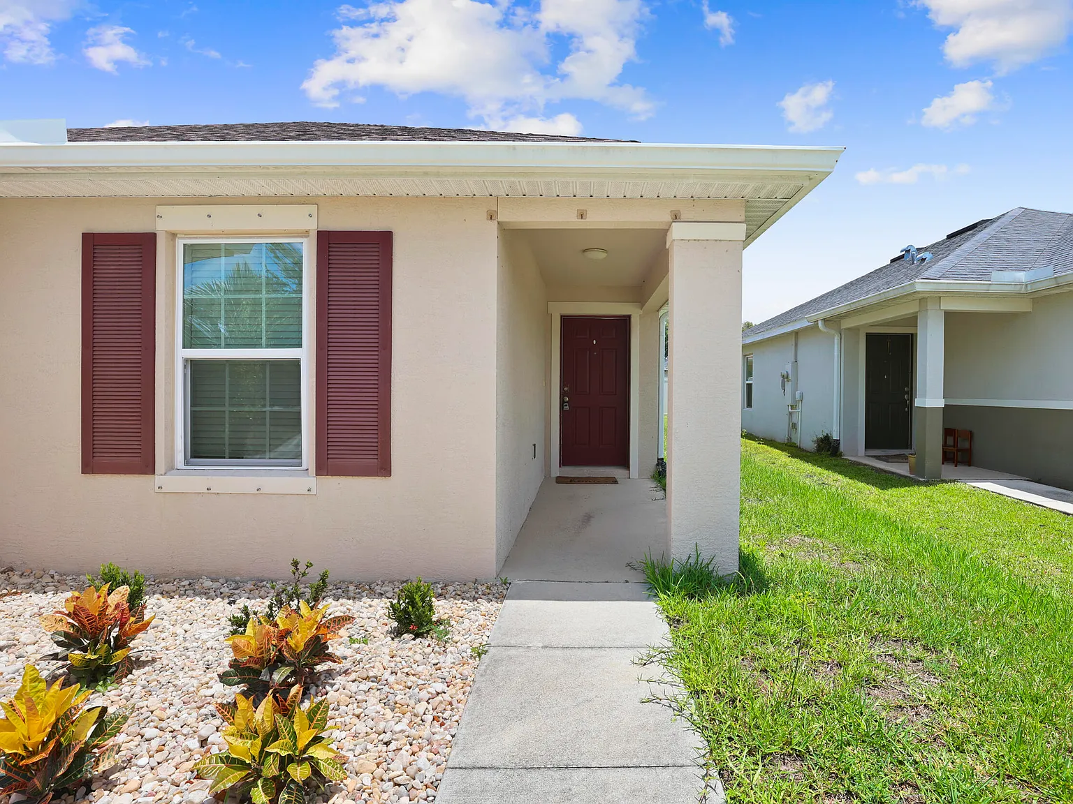 3 bed, 2.0 bath, 1365 sqft, $2,200 — Photo 4