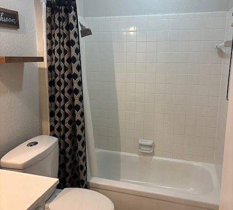 5th image of 7009 Cheshire Dr