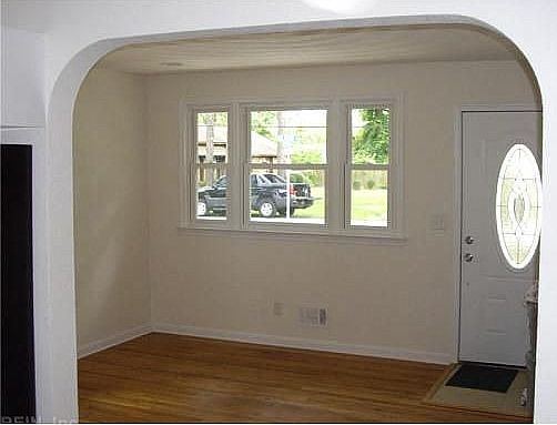 Family Room (New Windows)