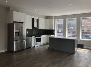 3189 32nd St #2, Astoria, NY 11106