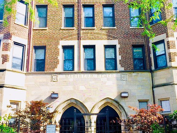 2nd image of 6241 N Winthrop Ave APT 702