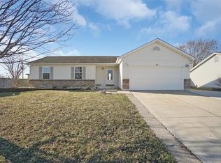 117 Hickory Trails Dr, Wright City, MO 63390