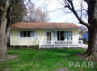 1153 S Avenue A, Canton, IL 61520