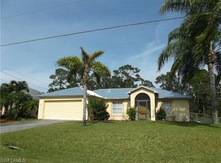 2712 9th St W, Lehigh Acres, FL 33971