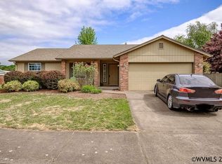 325 Sunnymeade Ct, Jefferson, OR 97352