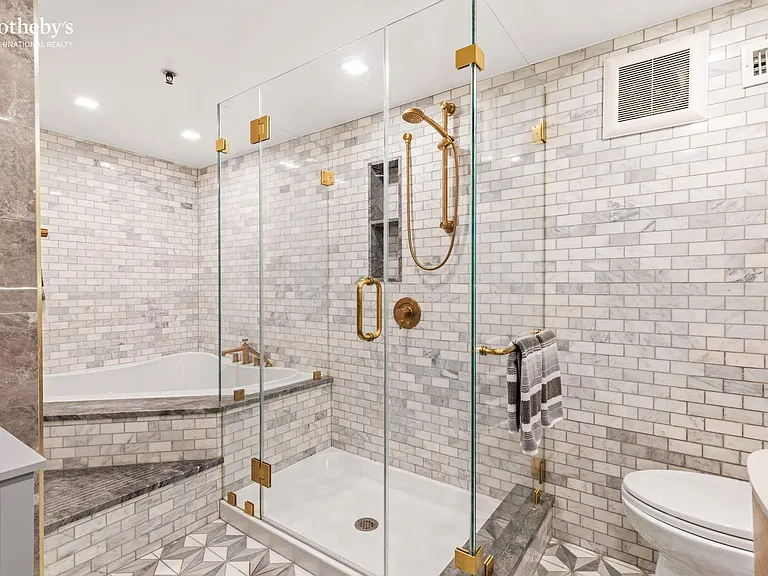 104 Thompson St #1B — Photo 8
