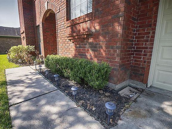 4th image of 2510 Pecan Grove Ct