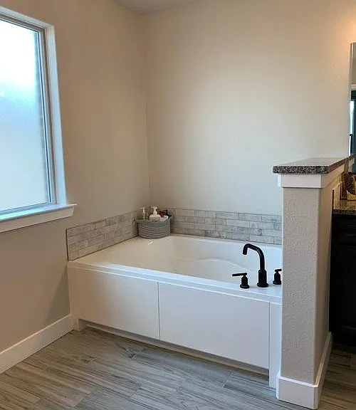 2509 Husk St — Photo 11