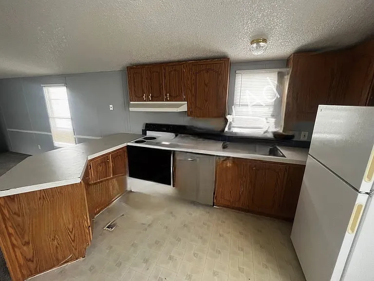 420 N 200 W #MAIN — Photo 7