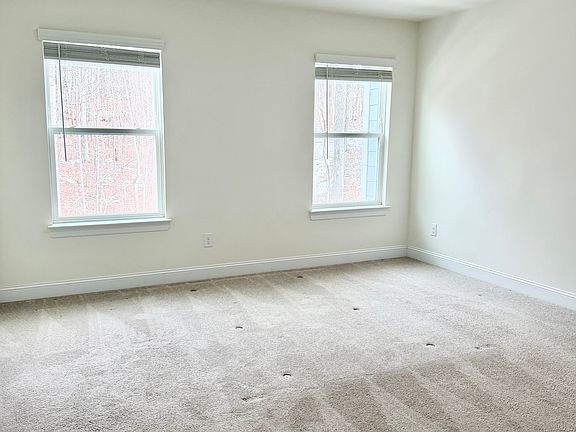 4th image of 10211 Glenmere Creek Cir #0