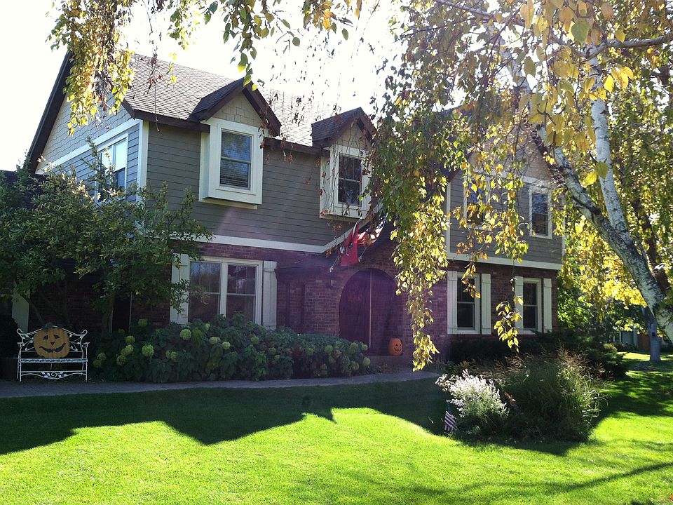 2nd image of 36W687 Oak Rd