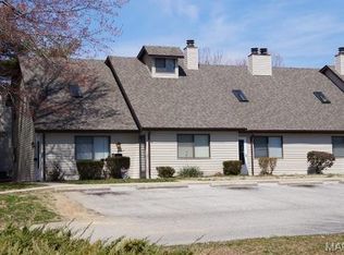 822 White Oak Dr APT 4, O Fallon, IL 62269